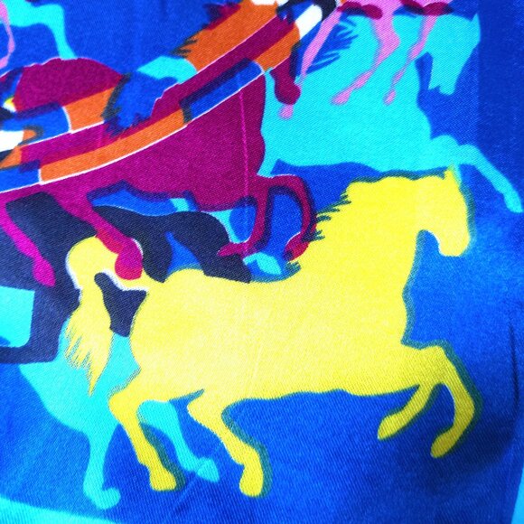 Scarf 19" x 19" Square Satin Horses print neckerchief - Picture 3 of 4